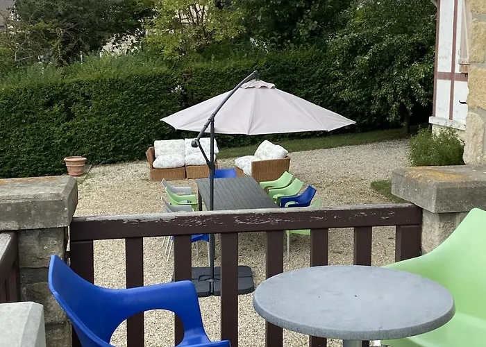 Maison De Charme Authentique A 500m De La *