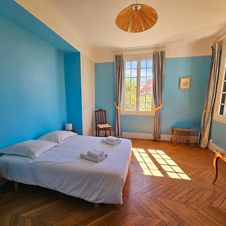Maison De Charme Authentique à 500m De La Hébergement de vacances